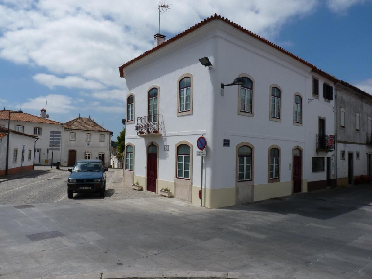 Casa Das Merendeiras Hotel Espinhal ภายนอก รูปภาพ