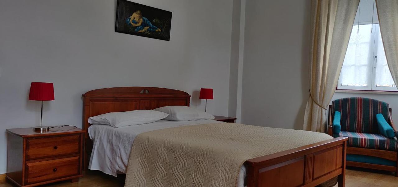 Casa Das Merendeiras Hotel Espinhal ภายนอก รูปภาพ